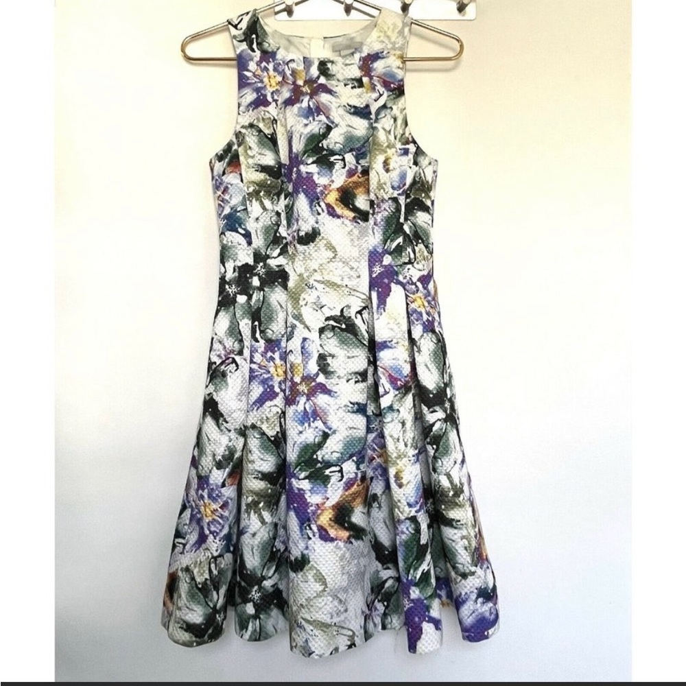 H&M floral textured dress size 6